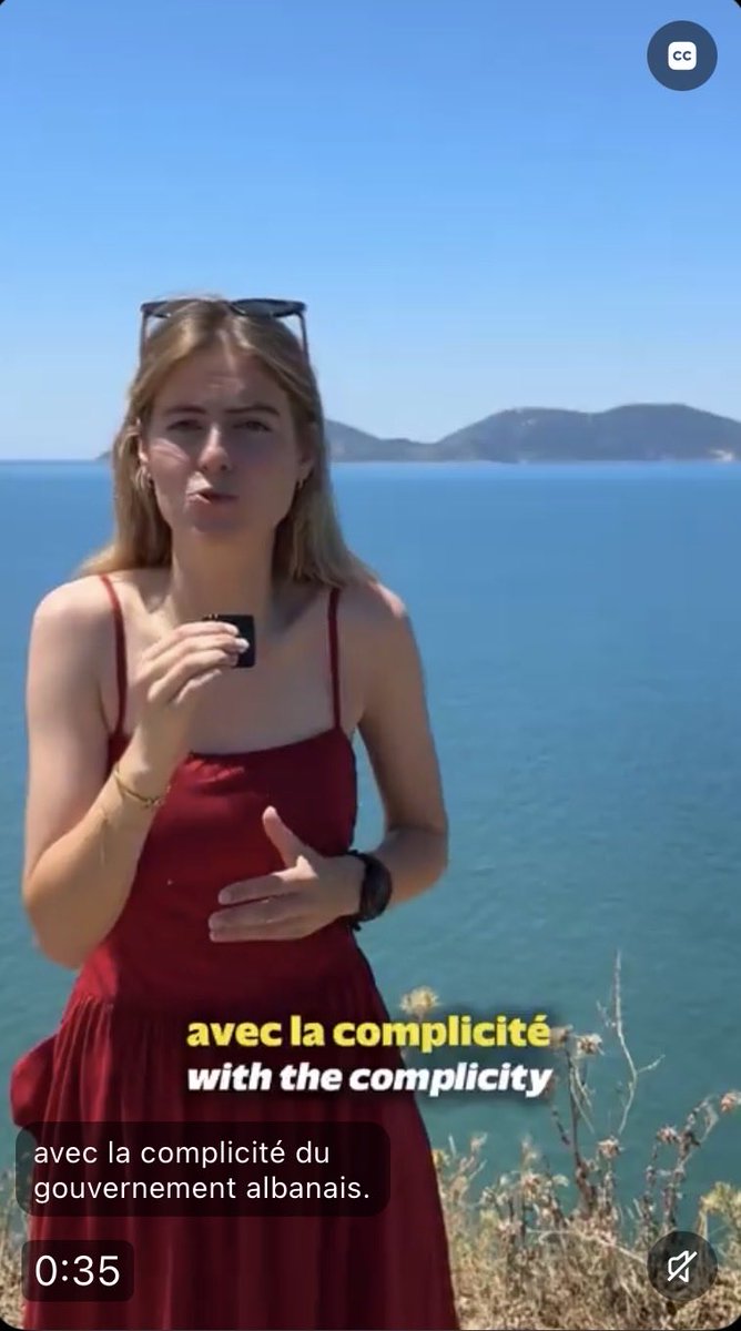 LBleuBlancRouge's tweet photo. Si vous voulez partir en vacances gratuitement aux frais du contribuable, devenez député LFI. 

Tour du monde garanti et en business class en plus ✈️😎 https://t.co/rjvSqRwkD5