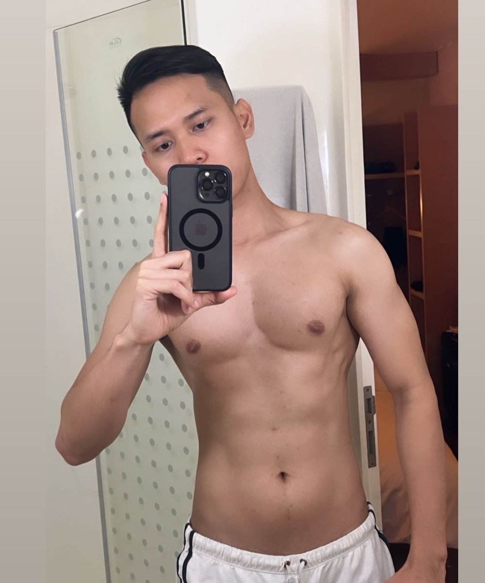 m_b271's tweet photo. Wa/Line
https://t.co/CdSuuymv1l
Bukan akun scam
Silahkan cek getcontact!

Available 📍BATAM
Massage/BO
#pijatbatam  #availbatam
#reviewpijat #gaybatam https://t.co/gRVbfpowrX