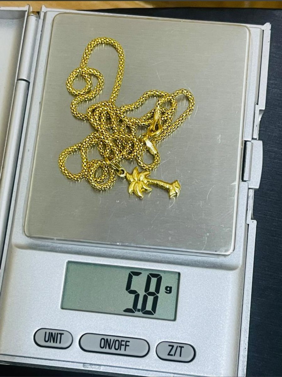 The Gold Plug tweet media