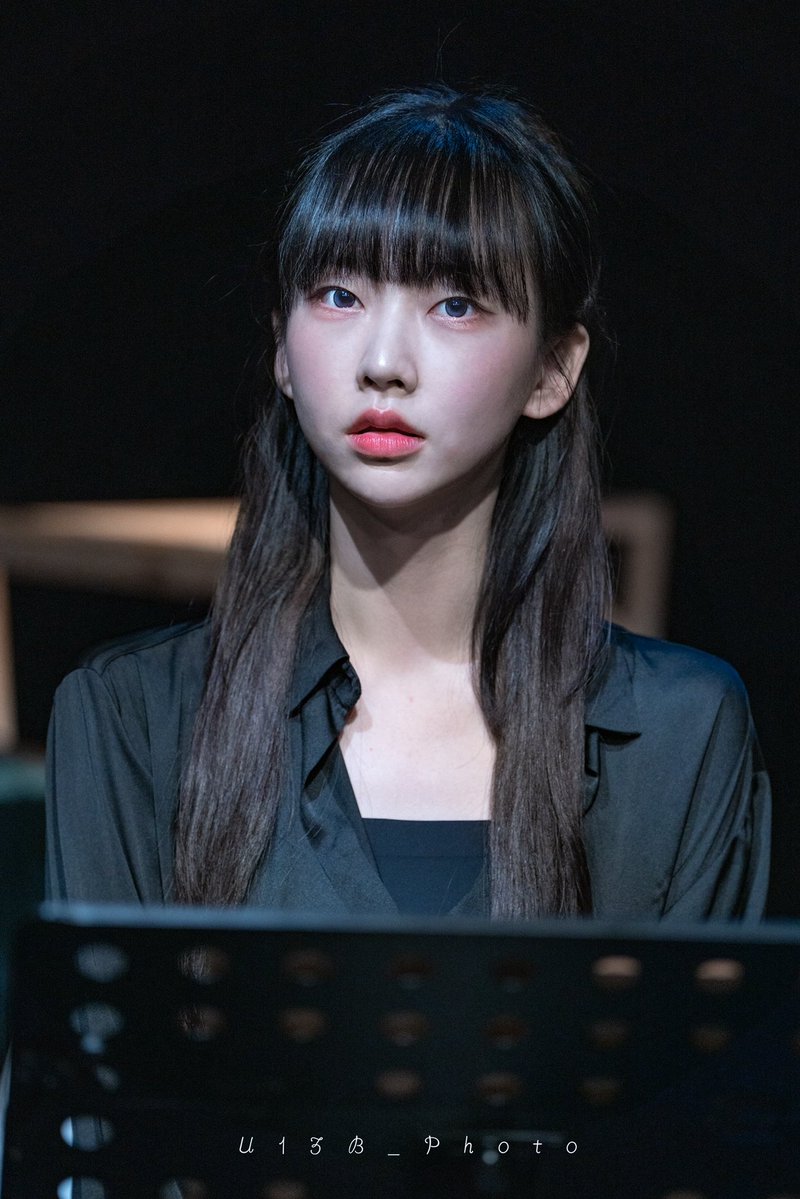 U13B_Photo's tweet photo. 260712 18시
<CROSSFADE _ 도리안 그레이의 초상>
커튼콜

도리안 그레이 | #강유희 배우님

“너는 왜 날 버리지 않았는데?” https://t.co/7CURNT5uk8