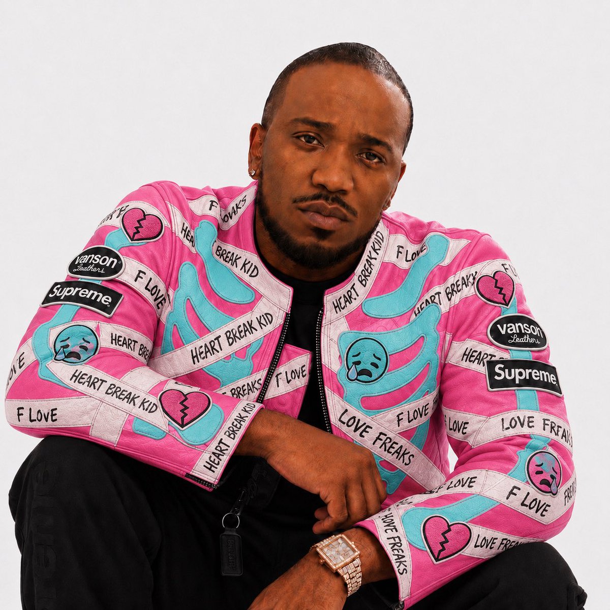 tepthegemini's tweet photo. #supreme #clothingline #fyp https://t.co/2TwsFqp90u