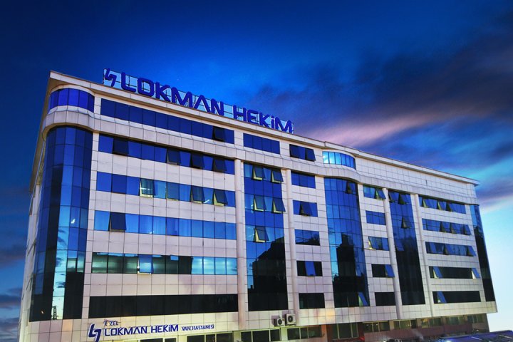 PiyasaTturkiye's tweet photo. #LKMNH Lokman Hekim Van Hastanesi, kapasitesini artırmak için 1.800 m² büyüklüğünde arsa alımı için çalışmalara başladı.

📍Yatırım kapsamında yaklaşık 10.000 m² kapalı alana sahip ek hastane binası yapılması planlanıyor. https://t.co/wNr4cjAl7f