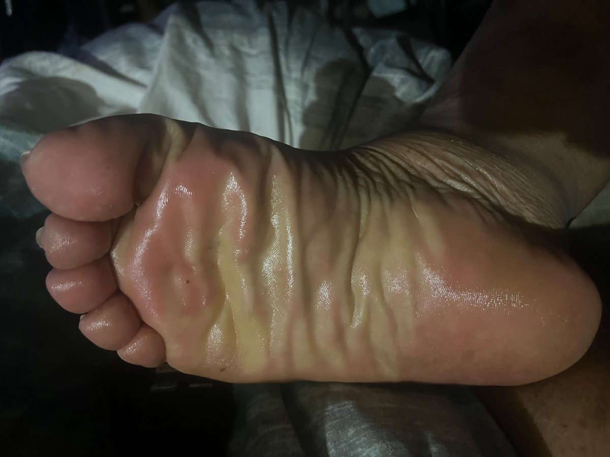 Cocotippy's tweet photo. @rt_feet https://t.co/q11tQohGpN