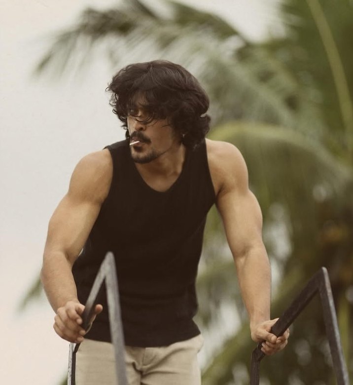 Ajaynesh2's tweet photo. Yesterday I watch the movie called double occupancy 👀 I mean it's a damm good movie actually...but he was damm hot and cute actually I mean he was to damm good could take off my eyes urghhhhh regraded for being a guy actually 🥹😭...semmaya irunthan...🥺 https://t.co/1O90K7d8TO