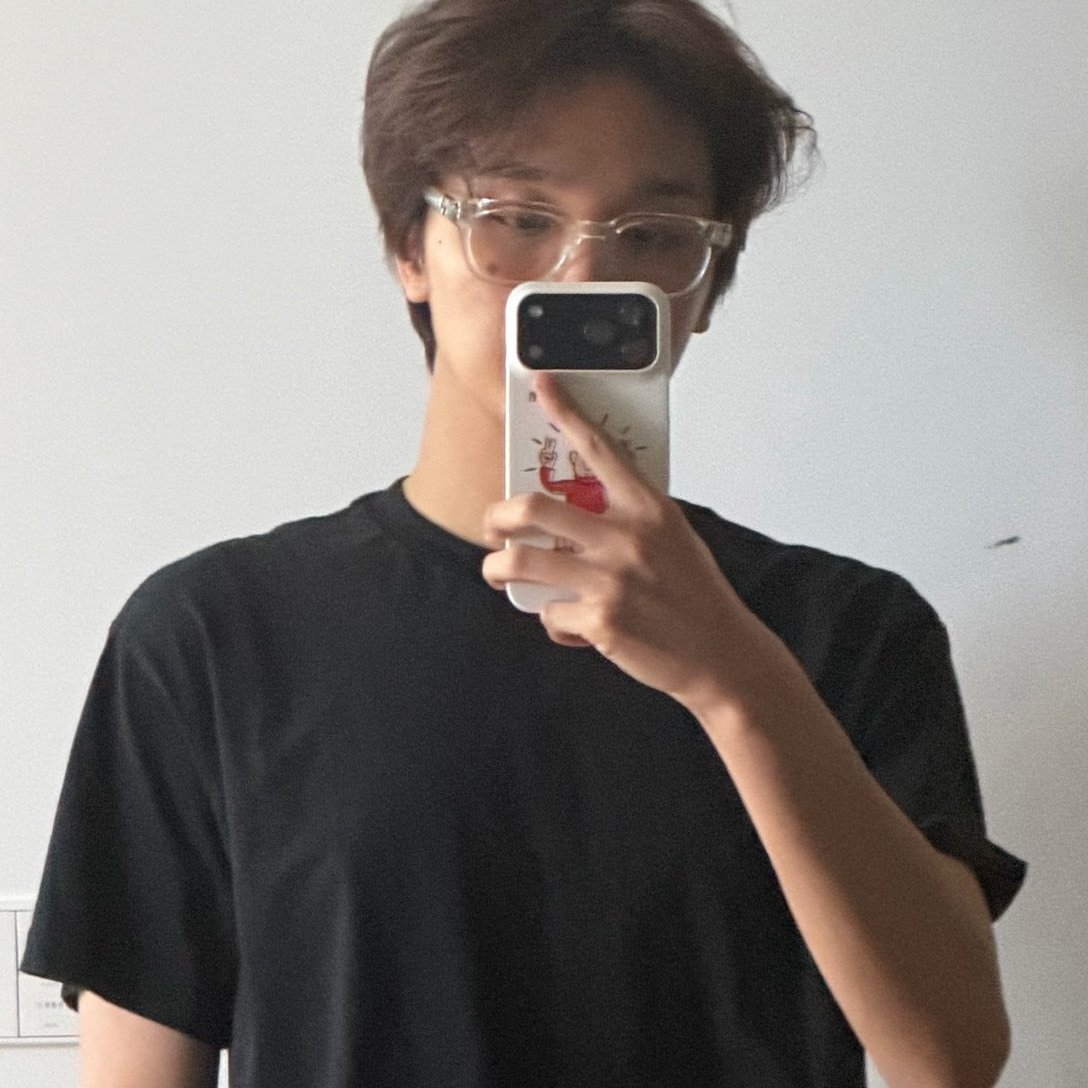 kuemahae's tweet photo. 🖤 https://t.co/PQrMjALm9i