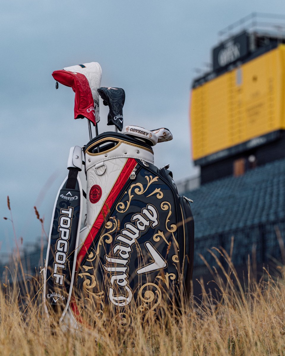 CallawayGolfEU's tweet photo. Golf's oldest major deserves a bag to match. 🏆

Our 2026 Open Championship Staff Bag celebrates the Victorian canopied boulevards of Southport and the heritage, traditions and timeless links that have defined the game for over 160 years.

Swipe for a closer look. ➡️ https://t.co/gZWF6gPTZW