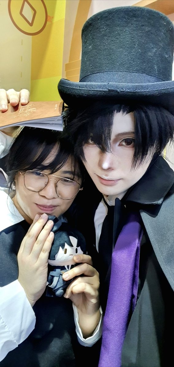 valyne_'s tweet photo. I had so much fun and enjoyed the event so much!🧐🧐 thank you so much @LOM_officialEN

You all created a wonderful experience for my life~🧐🧐🧐✨️

Praise the Fool!
#LordOfMysteries
#Shanghai 
#BilibiliWorld https://t.co/YJ5uR6H0i2