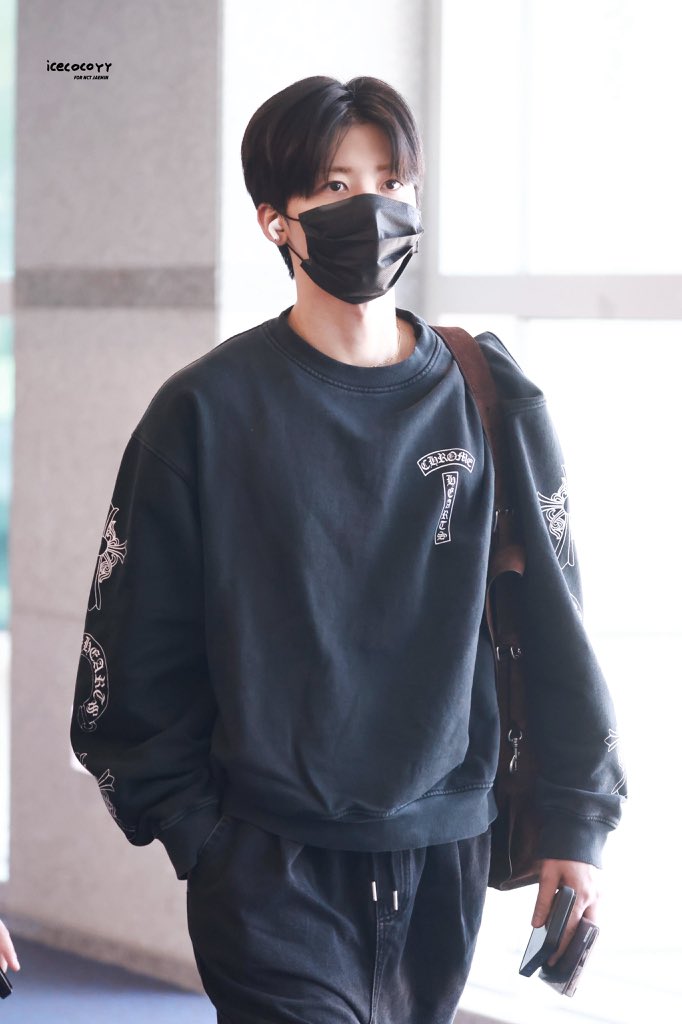 nowtomymin's tweet photo. MY CWK CAKEP GW MY DD GW https://t.co/07hBH0z7EJ