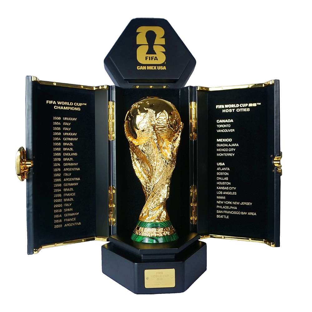 ◥◣______◢◤ 🏆 世界2026個限定！ FWC トロフィーレプリカ