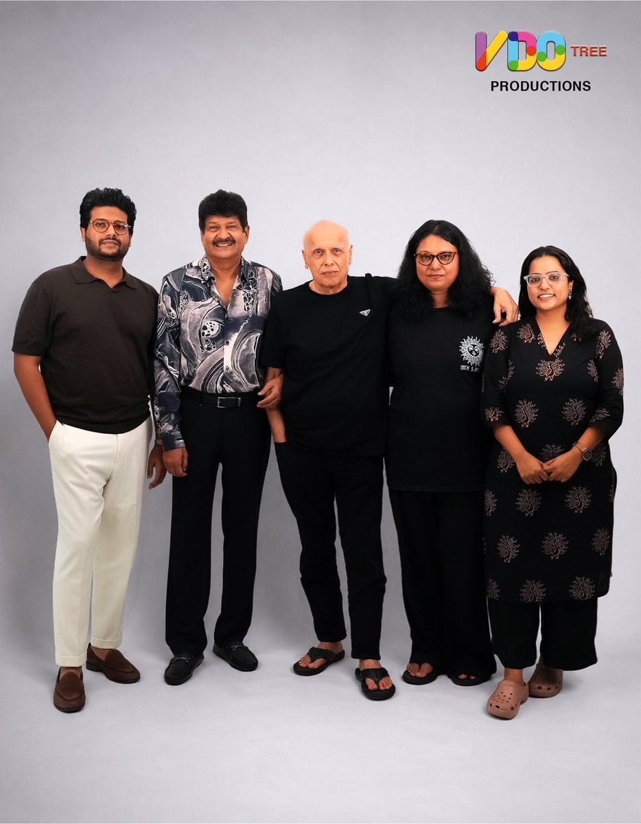 taran_adarsh's tweet photo. MAHESH BHATT JOINS HANDS WITH VDO TREE PRODUCTIONS FOR 5-FILM DEAL... Veteran filmmaker #MaheshBhatt joins hands with Vdotree Productions as Creative Director for a 5-film deal, which will be produced by Humayu Suleman and Humaid Humayu Rangila.

Suhrita Das will helm the project as director and writer, with Shweta Bothra as co-writer and lyricist.

The 5-film slate will be a selective, powerful mix of deep intense love stories, edge-of-your-seat thrillers, and horror drama... A new cinematic journey begins!