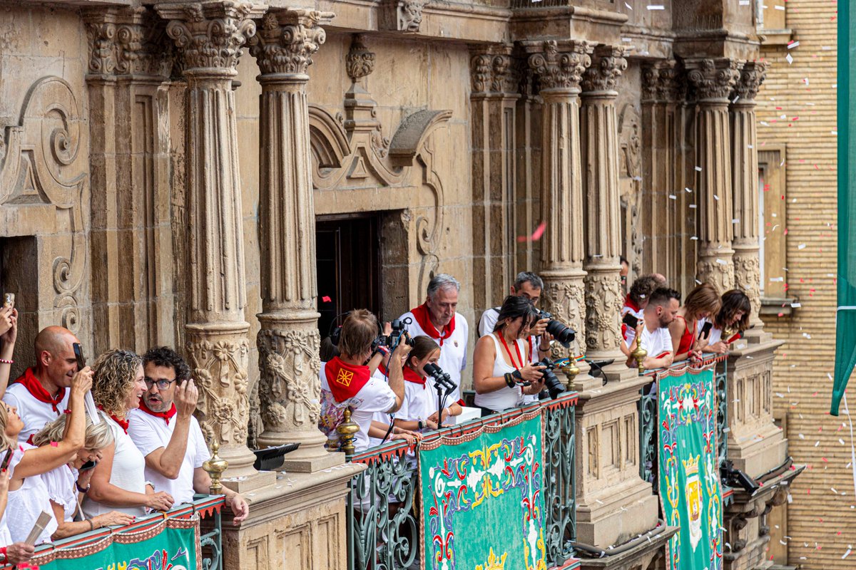 barazea509's tweet photo. SANFERMINAK 2026
TXUPINAZO TXIKIA
@SFesPamplona @irunakulturada https://t.co/yFObqCMvFn