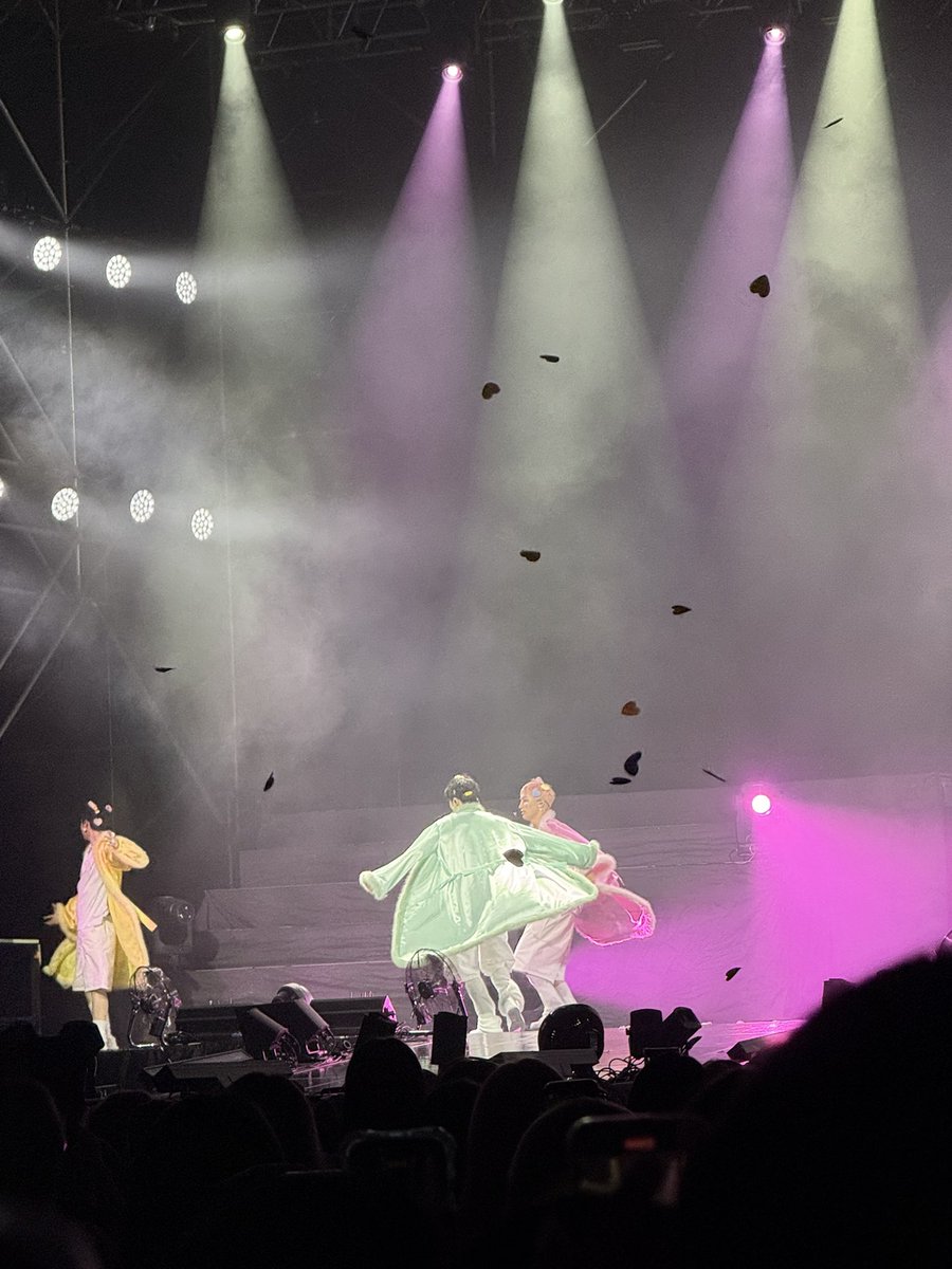 mmve1245's tweet photo. 요정들같다ㅋㅋ https://t.co/ouyyN0G2nh