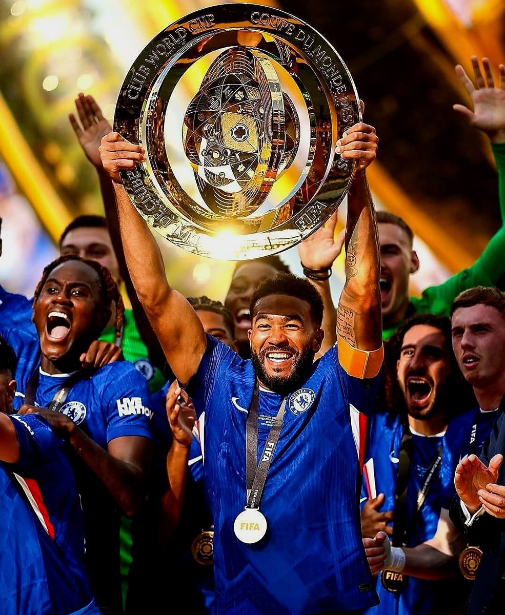 ASHABI_03's tweet photo. One year Ago .. we didn’t just won it but we did it in a special way by winning it within 45 mins 
We silence 🤫 all noise 
We make people eat their words 
We make people bow and take back their words 
We made historical statements by becoming the first ever winners of CWC !! https://t.co/zZgJWuZ9Nq