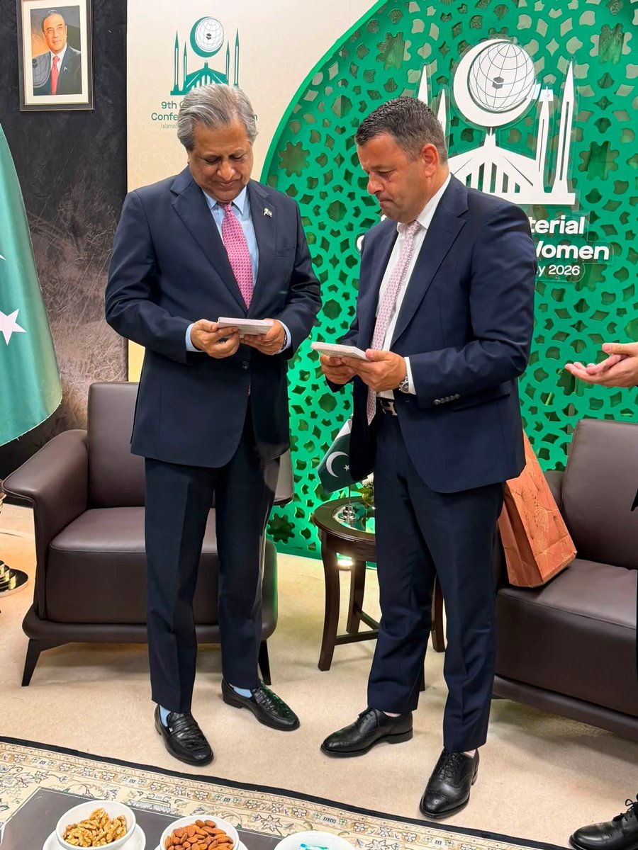 MLJPI_BiH's tweet photo. Bosna i Hercegovina na 9. ministarskoj konferenciji OIC-a o ženama: Ministar Hurtić održao bilateralni sastanak sa pakistanskim ministrom za ljudska prava. https://t.co/tRedJq8Zj2