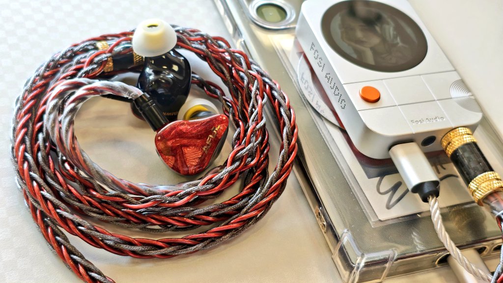 皆様こんにちは☀ 暑くて泣きそうです🙈 午後のお供は IEM ➠ AFUL