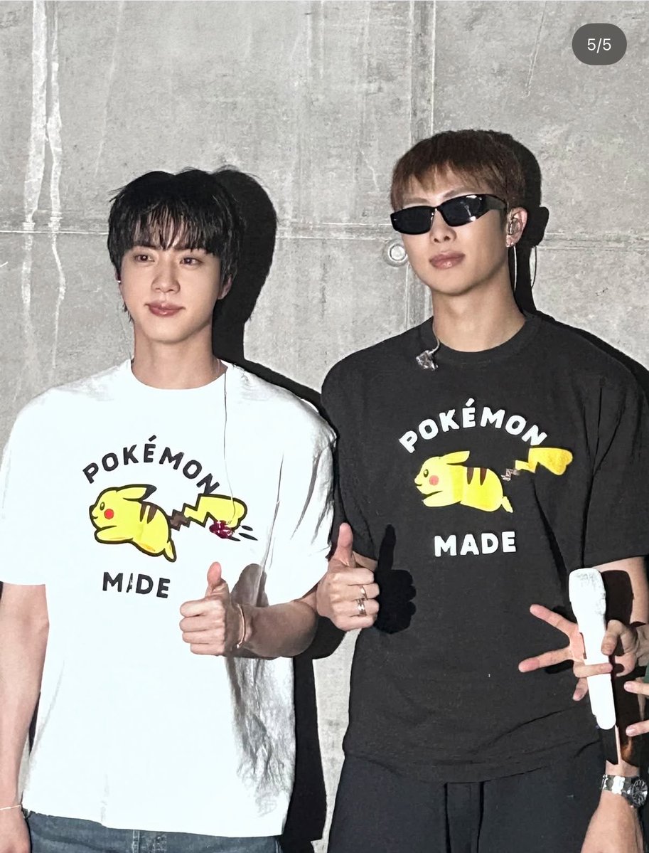 miniscalico's tweet photo. NAMJIN BANGSA YANG GUEDHEEEEEEE SIAPA SANGKA INI DIUPLOAD DI OFFICIAL ACC https://t.co/G4Ja7sGVc7