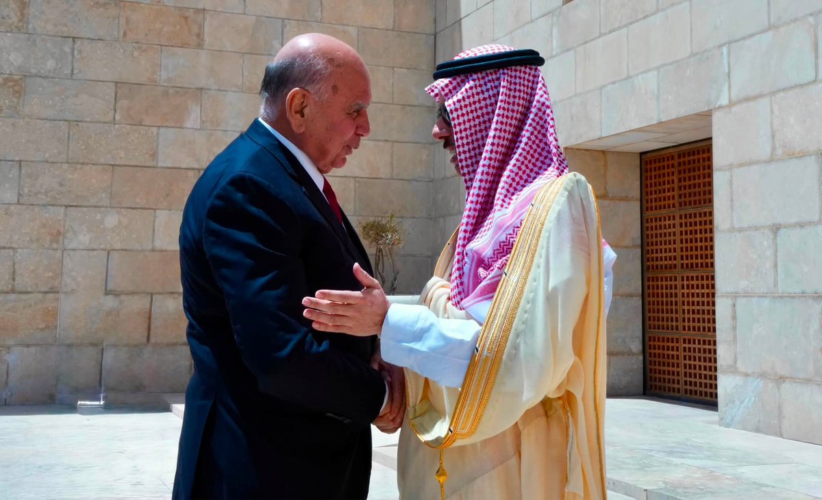 IraqinNairobi's tweet photo. وزير الخارجية فؤاد حسين يلتقي نظيره السعودي الأمير فيصل بن فرحان، ويؤكدان أهمية تعزيز العلاقات الثنائية ودعم أمن واستقرار المنطقة https://t.co/xJWLTdvDNI