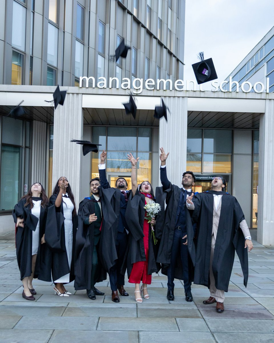LancasterManage's tweet photo. 🎓 It's graduation week and we can't wait to celebrate with the Class of 2026 and their families!

Mon: @CountyCollege, @gZCollege &amp; LUMS PhD graduates
Tues: @LonsdaleCollege
Weds: @FyldeCollege &amp; @PendleCollege
Thurs: Cartmel College
Fri: @FurnessCollege &amp; @BowlandCollege https://t.co/kzn1c3C0V0