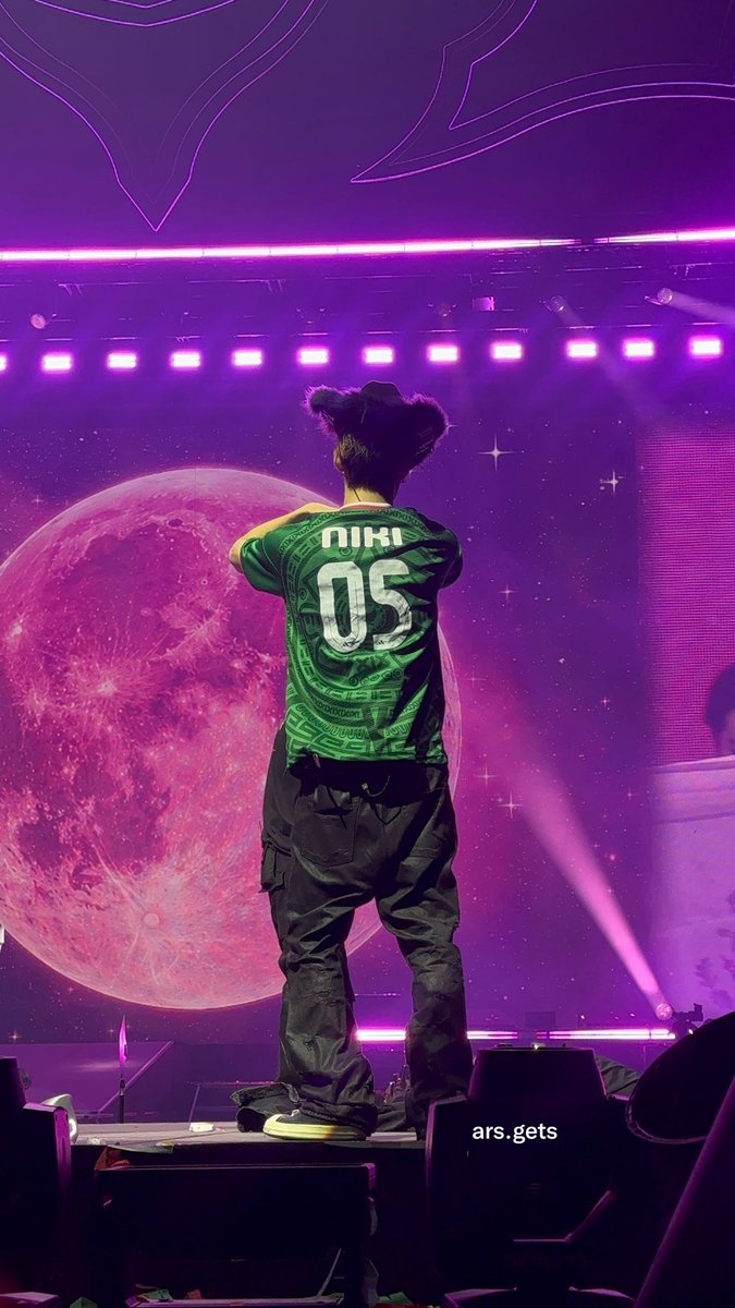 arsgetss's tweet photo. @bieberisblink por el momento, sirven estas? https://t.co/fvzemqOtby