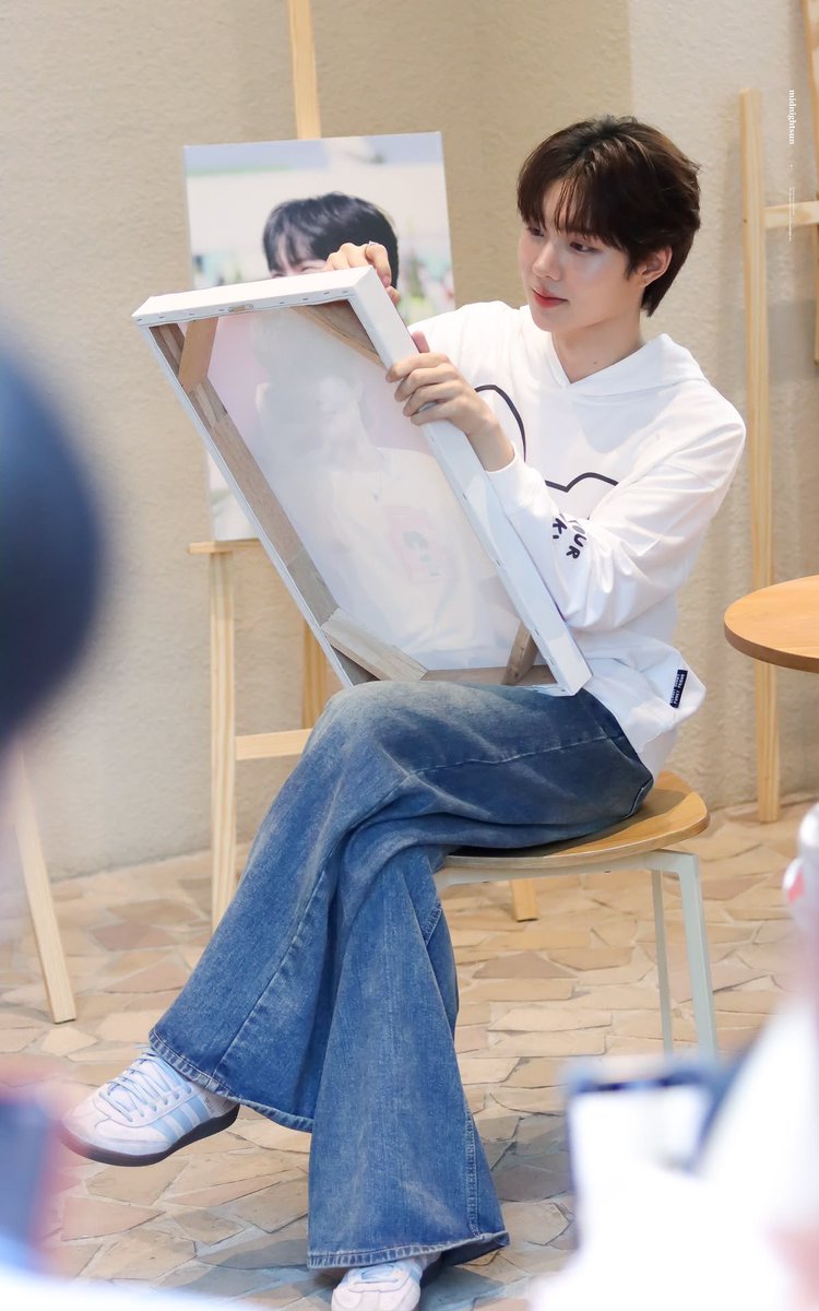 mumujuju__'s tweet photo. น้ำปิงคือเรฟนายเอกในฟิคที่อ่านเลย  ชอบทำตัวน่ารัก ทำหน้าเเบบไหนก็น่าเอ็นดู เก่งสมองไว คุยเก่งร่าเริง ใจดี วาดรูปเก่ง ครบเครื่องมาก
#nampingster #KengNamping https://t.co/KwOzfmm4um