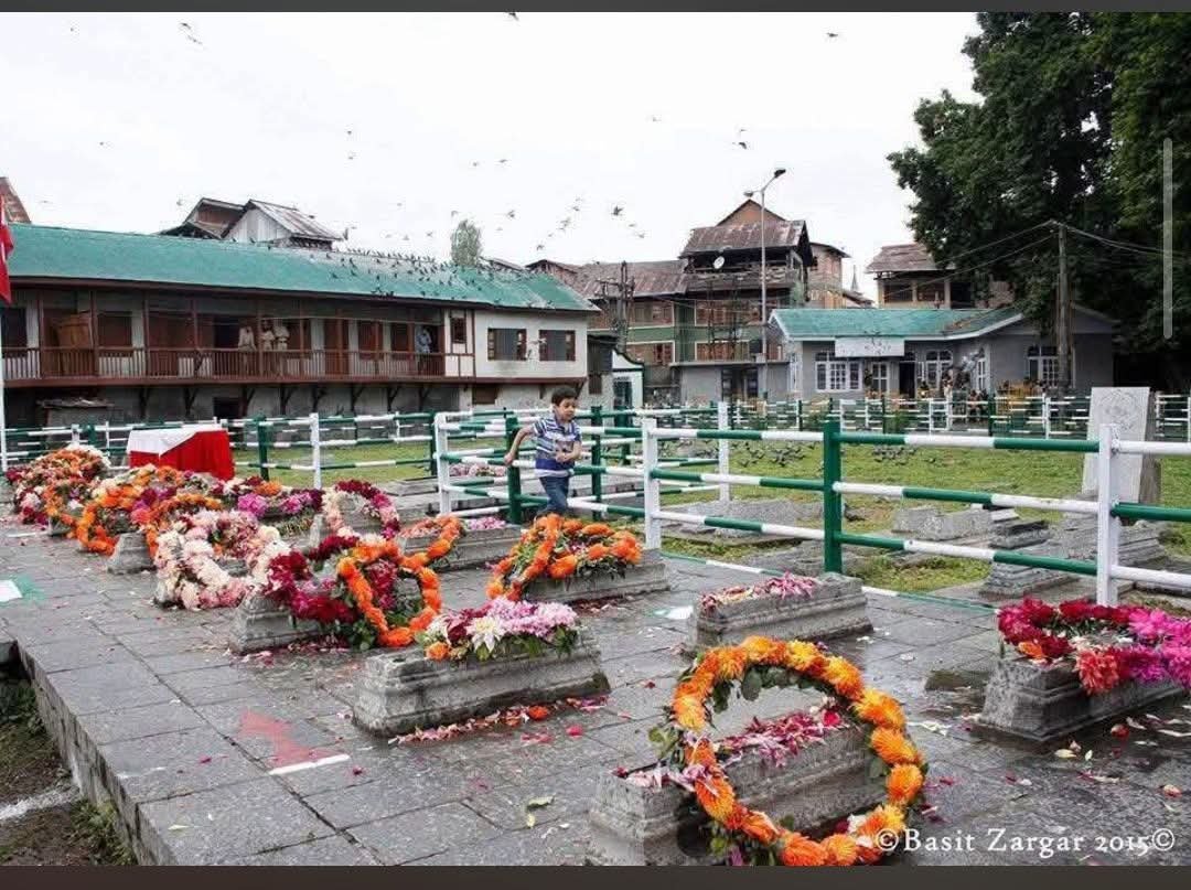 AHMADShakeel600's tweet photo. We will remember you &amp; honour your greatest legacy till we are alive inshallah. 
#MAGFIRAT 
#13JulyMartyrs
#kashmir https://t.co/0IzipyHQdM