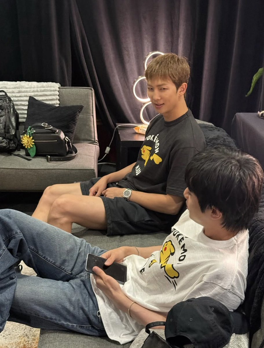 nyamjinluv's tweet photo. LMAO the one who posted the namjin ig post is moving like a shipper 😭

- cropped them out from a group pic
- screenshotted from a vid bc they're beside each other
- emphasis on the couple shirt
- catching namjoon honey farming 

WHO AMONG YOU ARE BH STAFF https://t.co/tvSzwfxxI5