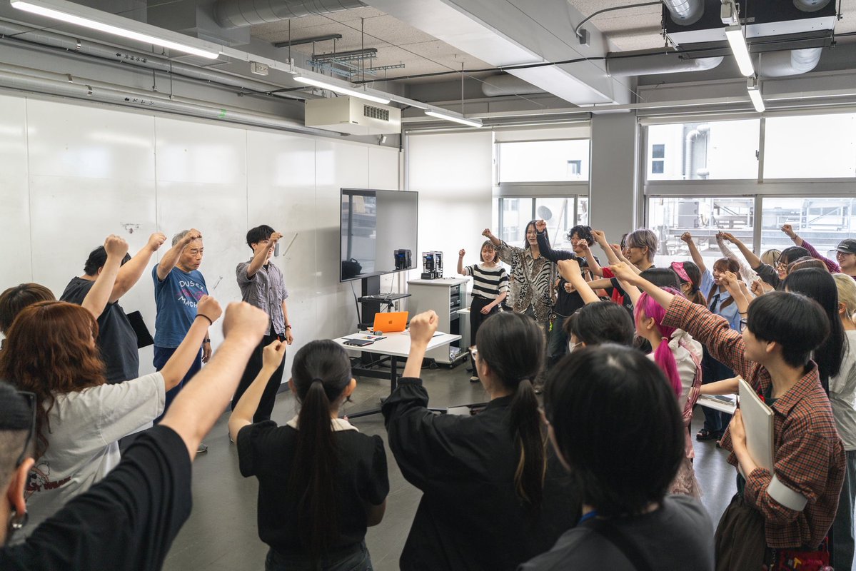 pdd_opencampus's tweet photo. 📣オーキャンまであと4日！！

本日からオープンキャンパスの準備期間に入りました！一足先に2年生が動き始めます！
 #tamapro  #オープンキャンパス https://t.co/jrjBIO10pu