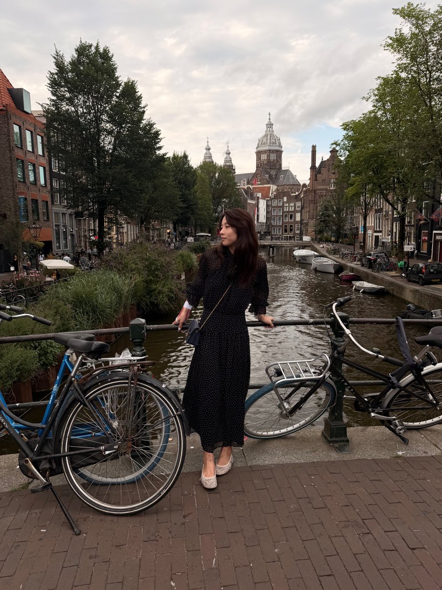 Declarators_'s tweet photo. ✈️ Another Time-Critical Handcarry Mission Successfully Delivered: Guangzhou 🇨🇳 ➝ Amsterdam 🇳🇱

Within two hours, our team had confirmed flight arrangements,  and deployed our dedicated handcarry specialist, Renee, who departed Singapore on a 3:55 AMflight bound for Guangzhou. https://t.co/joGqtbHBbC