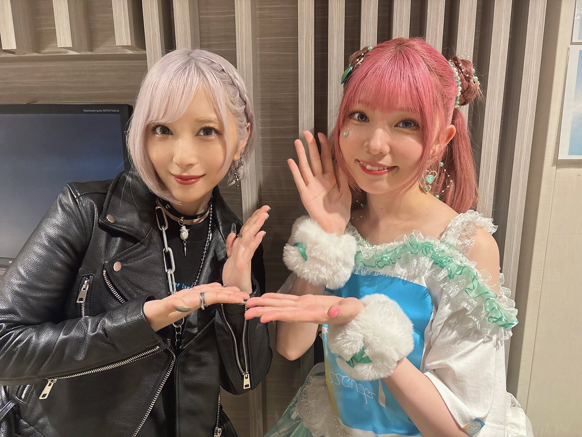 xoxleoxox's tweet photo. 【Animelo Summer Live 2026 -Messenger-】DAY3 @ 幕張メッセ

#シャニマス イルミネーションスターズ 八宮めぐる役 峯田茉優さんと…📷

“可愛い”の嵐と夏を感じるステージ、、大変きゅん、でした…！ෆ
またご一緒できますように…！

ありがとうございましたっ

#アニサマ #anisama @mineda_mayu https://t.co/QGhfOrYa9P