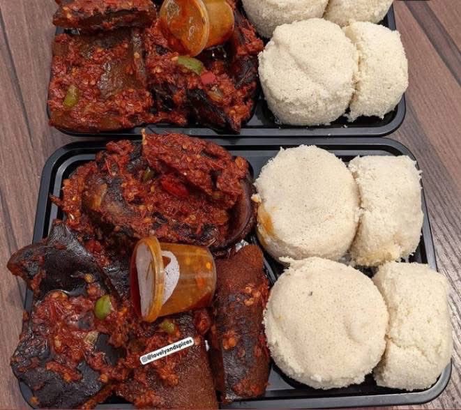 Adhekunbi's tweet photo. For lunch, This or That? https://t.co/1889Ts6o7a