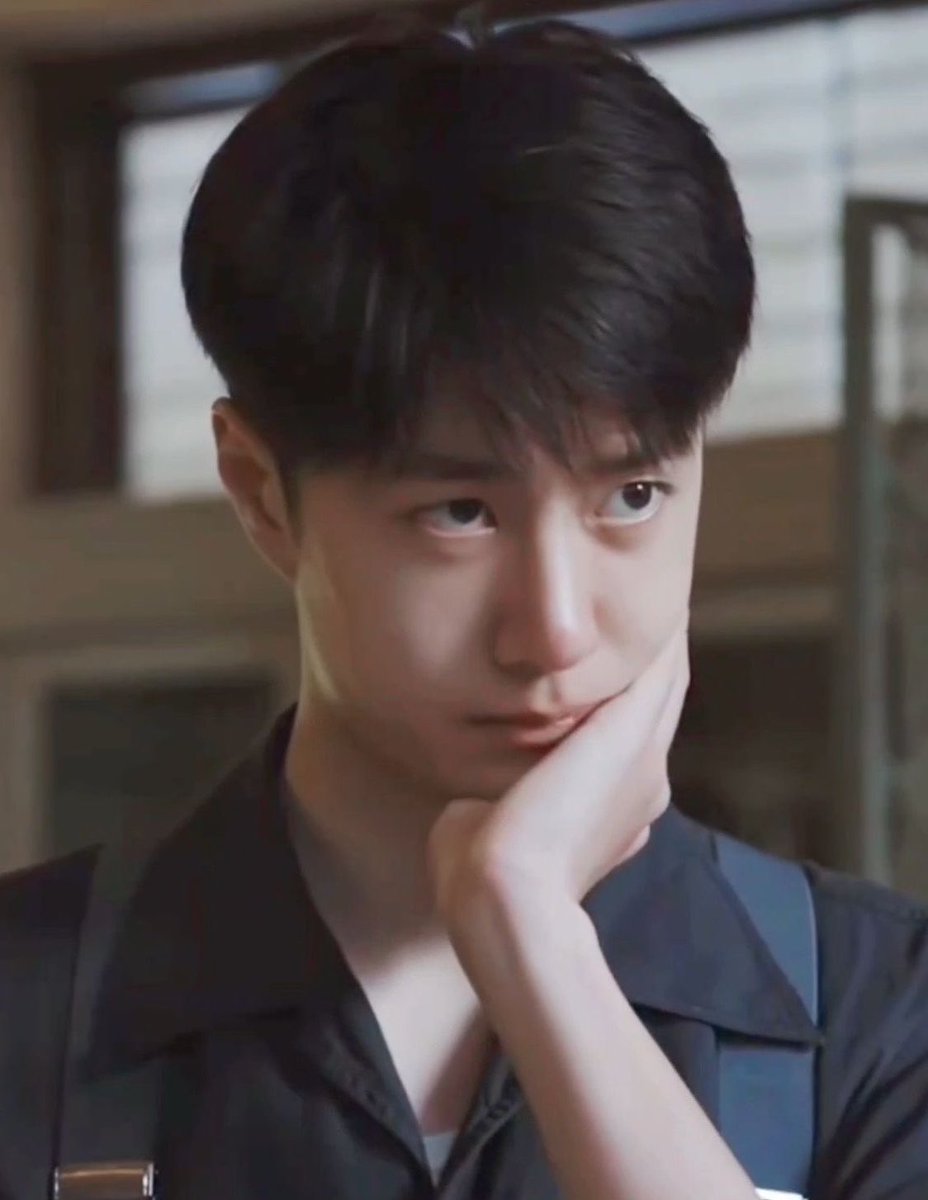 zaiinzam's tweet photo. ได้ไงฟะ เบื้องหลังจากกองหนังเรื่องเดียวกัน แต่ไมต่างกันอย่างกะพ่อลุกขนาดนี้ อ้ยยย https://t.co/PCiNV02v9l