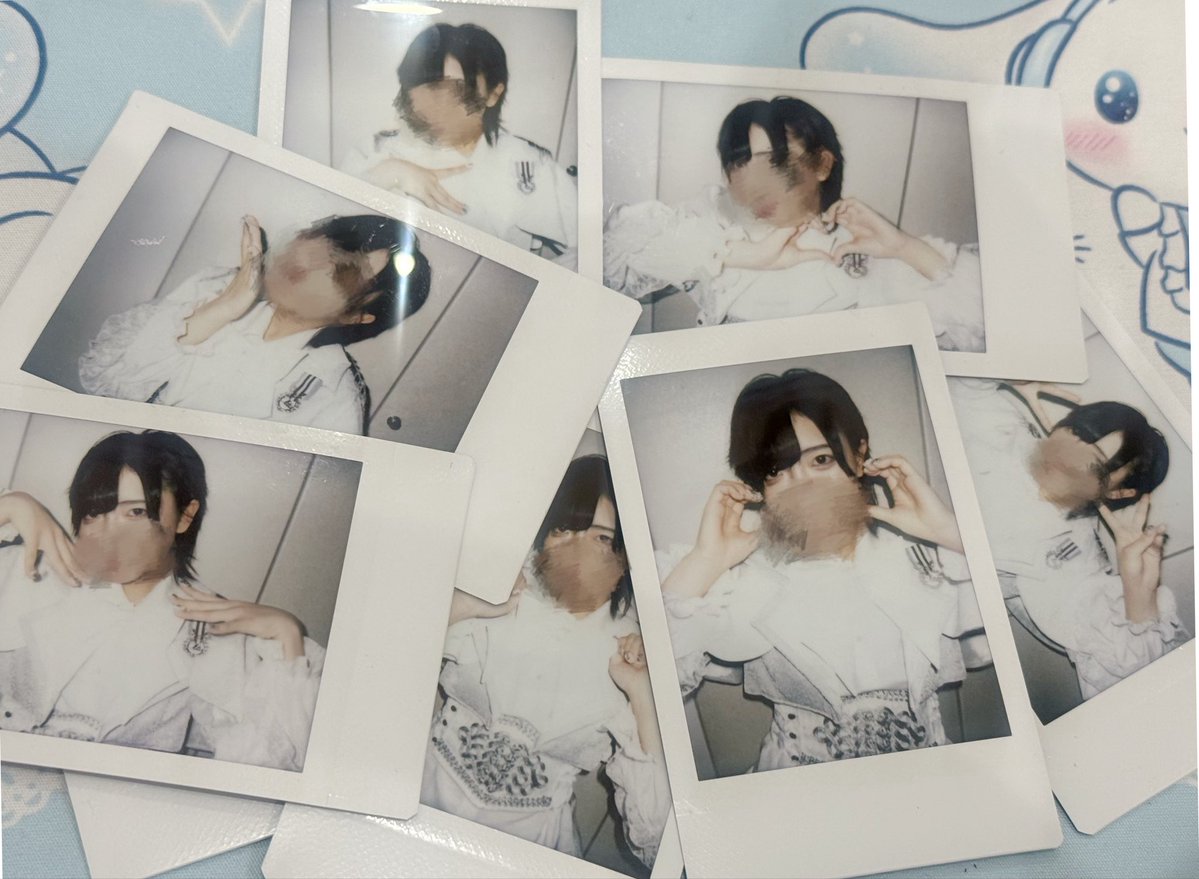 落書きチェキは8枚限定🎶 ソールドしたいなぁ> ̫<♩