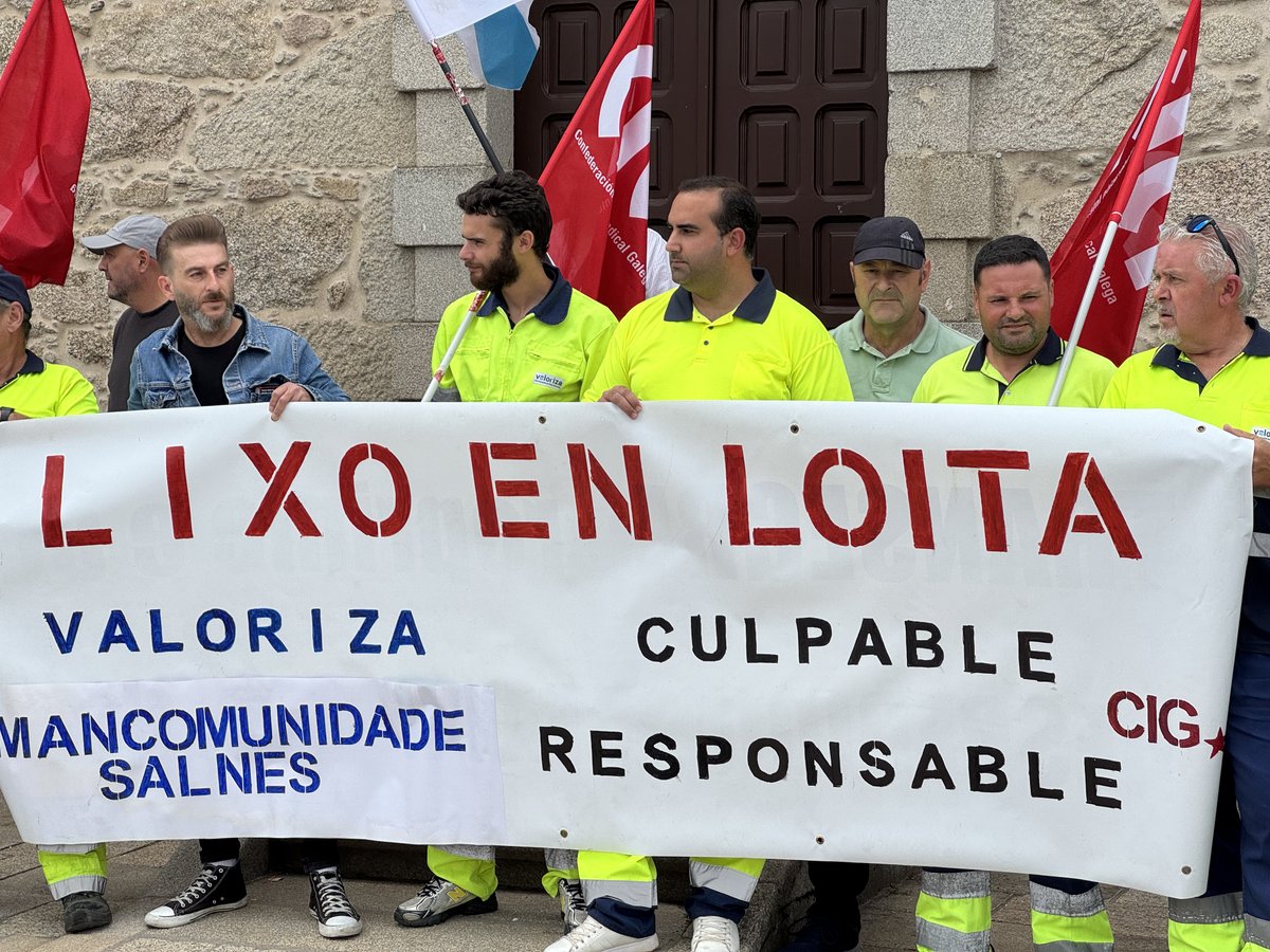 galizaCIG's tweet photo. 📌Persoal de #Valoriza, concesionaria da recollida do lixo da Mancomunidade do #Salnés (#Cambados, #Vilanova e #Meis), iniciou hoxe no Concello de Meis protestas por un convenio digno e que as melloras que se pacten se inclúan no prego de condicións do concurso de adxudicación. https://t.co/2kVPHwStG1