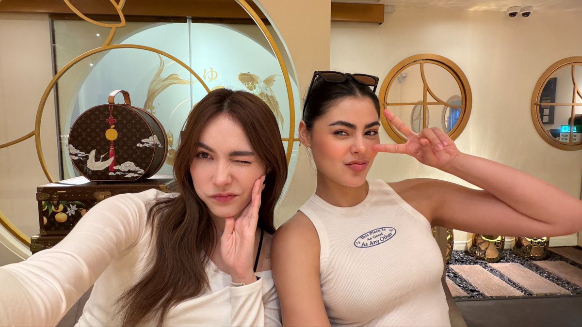 itscharlotty's tweet photo. 20years of friendship and still counting … @KkMarima 🤍✨ https://t.co/Sz6b7VeGGT