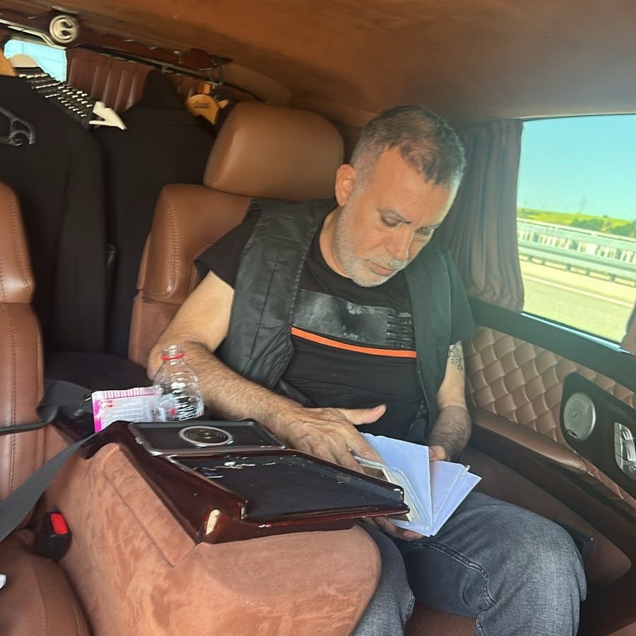 DikenComTr's tweet photo. Haluk Levent'ten hakkındaki iddialara ilişkin açıklama:

❝Sevgili dostlarım, Asıl bombayı bekleyin. Yakında yapacağım açıklamalarda göreceksiniz. En baştan bu sürece nasıl gelindiğini öğrenecek ve hayretler içerisinde kalacaksınız.❞

https://t.co/XNndFLQ3F3 https://t.co/Rm2GYNAfFJ