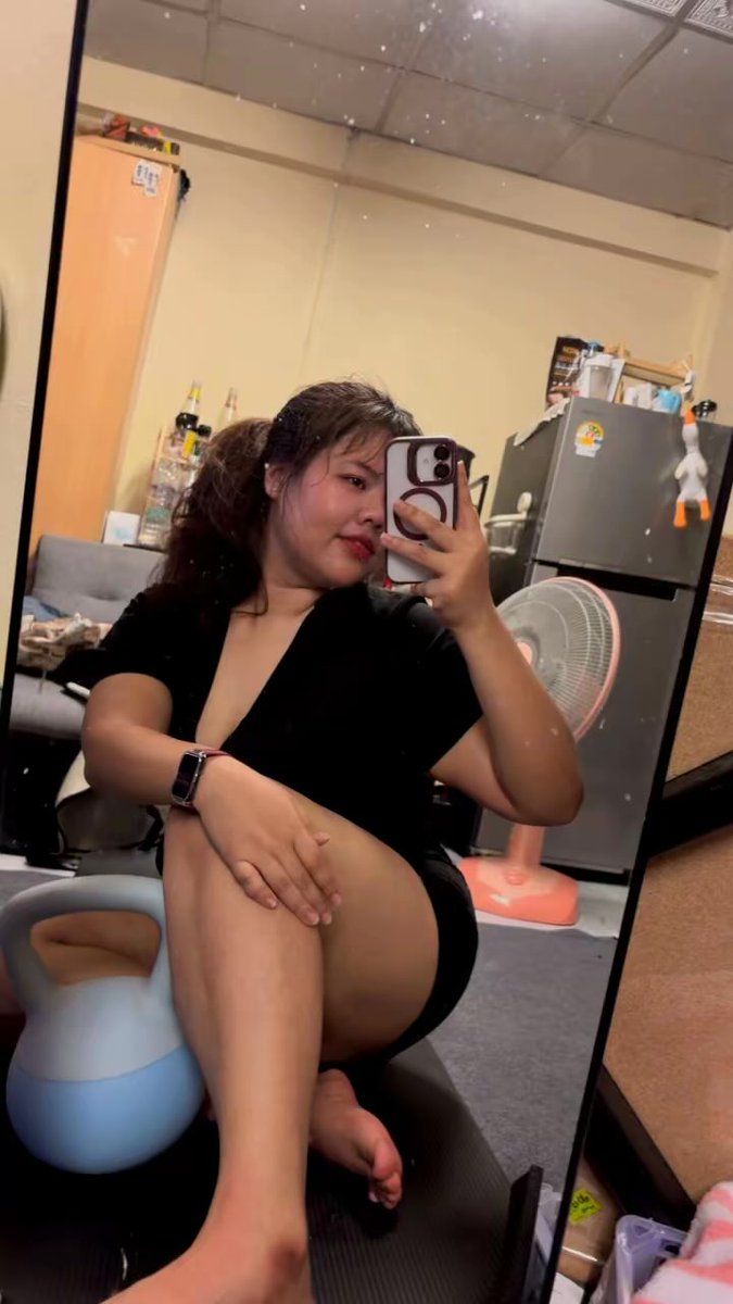 Baitoeyle6's tweet photo. เบบี๋ชอบแบบหนุบหนับได้ไหม เค้าน่าจะผอมไม่ไหวละ…😜🥵
#สาวอวบ #สาวอ้วน #นนทบุรี https://t.co/jiYEo7wLSu
