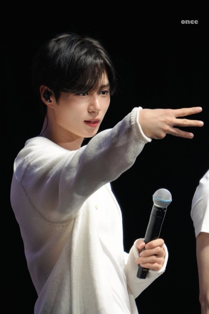 once__js's tweet photo. 260711 홍콩팬콘

#김준서 #준서 
#KIMJUNSEO #JUNSEO 
#キムジュンソ #ジュンソ 
#ALPHADRIVEONE                              
#ALD1   #알파드라이브원 https://t.co/20HoMxZVda