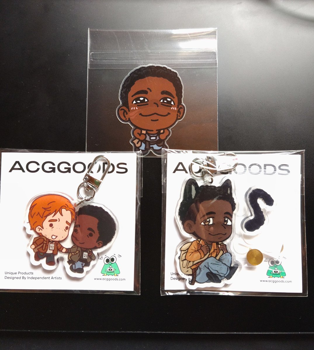 11104mi's tweet photo. GUESS WHO ARRIVEDDDD!!!
THESE ARE SO ADORABLE🥹💗!!
All merch created by the lovely @KinoSelynn
link to the shop:
https://t.co/OVBH7KI9yd
#gavries https://t.co/XPaeuLLQ8c
