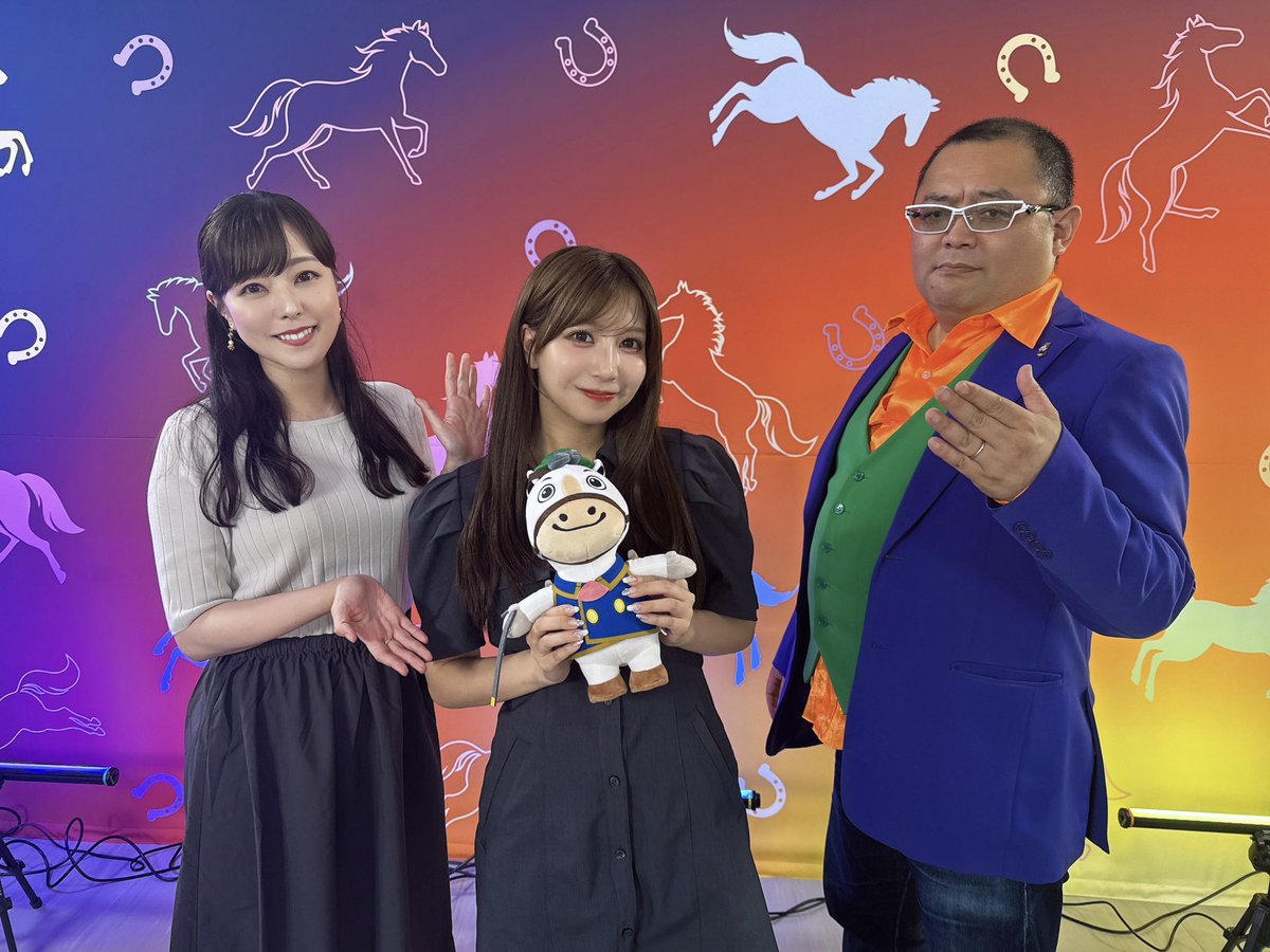 太田彩夏【1st写真集予約受付中】 (@Ayamelody0817) / Posts / X