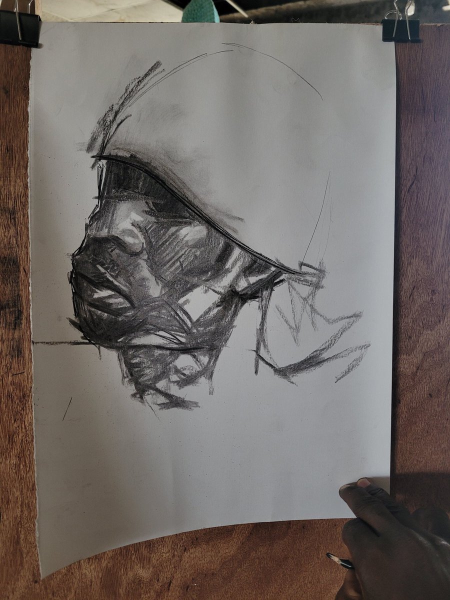 tahyorart's tweet photo. GM
 Details matter

#charcoalsketch https://t.co/b7BI6NpZUB