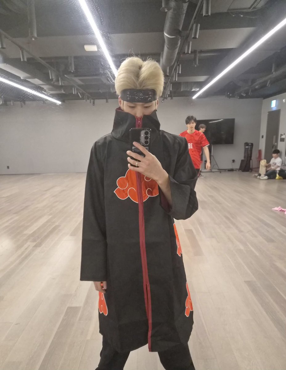 redfiirelight's tweet photo. ถ้าผมส้มนี่ใช่เลย https://t.co/Ep4gknDvgR