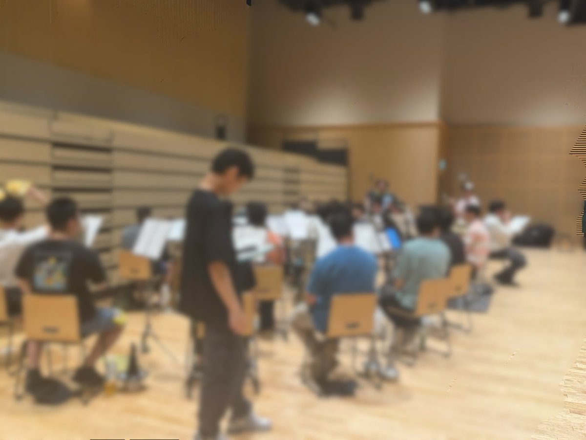 onkyo_samurai's tweet photo. 昨日はミュージカルステージの最終練習でした！
本番と同じ衣装で練習を行うと、どんなステージになるかより実感がわきますね！🔥🌠
いよいよ残す練習はGPのみとなりましたが、団員各々全力で本番まで駆け抜けます！！！どんなステージになるのか真実はなかのZEROで！

-------------
【#音響侍吹奏楽団 第20回定期演奏会】
2026年7月25日（土）
開場15:30  開演16:00
#なかのZERO大ホール (入場無料)

チケットはこちら
🎟️ https://t.co/7icTpe0LB5
