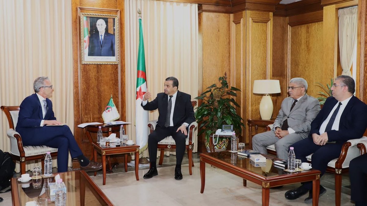 Algeria Gate -English tweet media