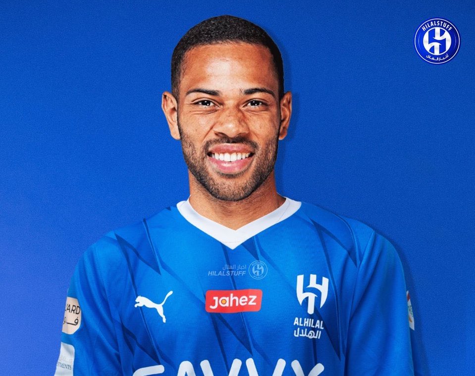 Dmoojah's tweet photo. وانا في درب "الاهلاك" .. ظهرت لي يا ملاك💙 https://t.co/TpNarmXiJH
