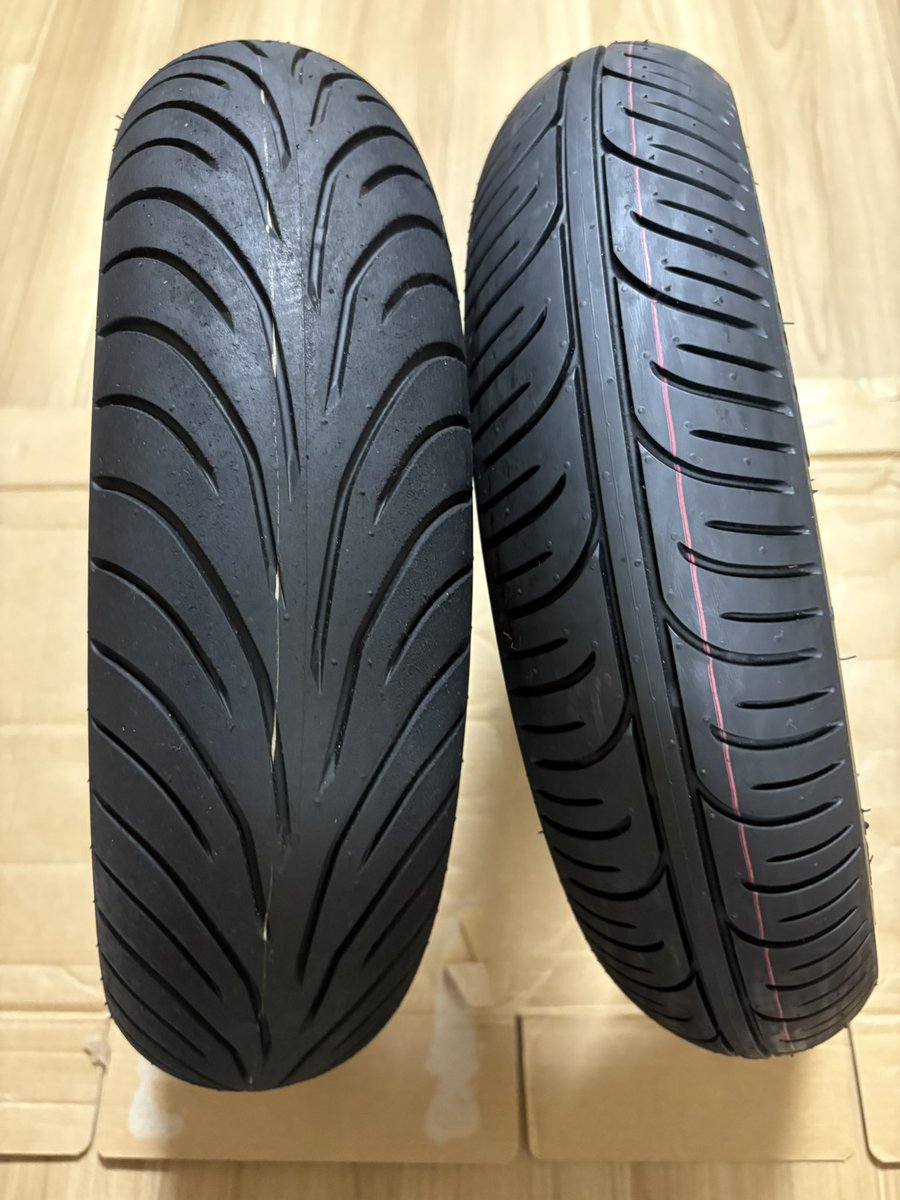 NSR50/NSF100で履くような12インチレインタイヤ欲しい人いない？ BSの