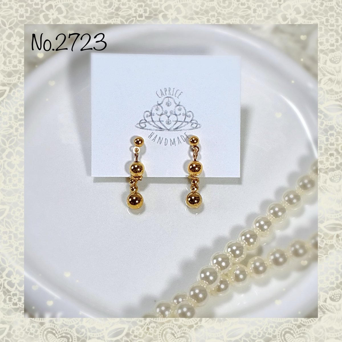 ミンネ]で出品中です♥️ ☆1つで2つの表情を楽しめるピアス