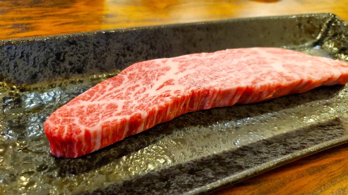 NAB8ram's tweet photo. u・ェ・u　焼肉行って飲んだので、嫁さん運転🚗

明日からも頑張れる🐾　ﾋﾟｰｽ https://t.co/ifpdv4ueQo