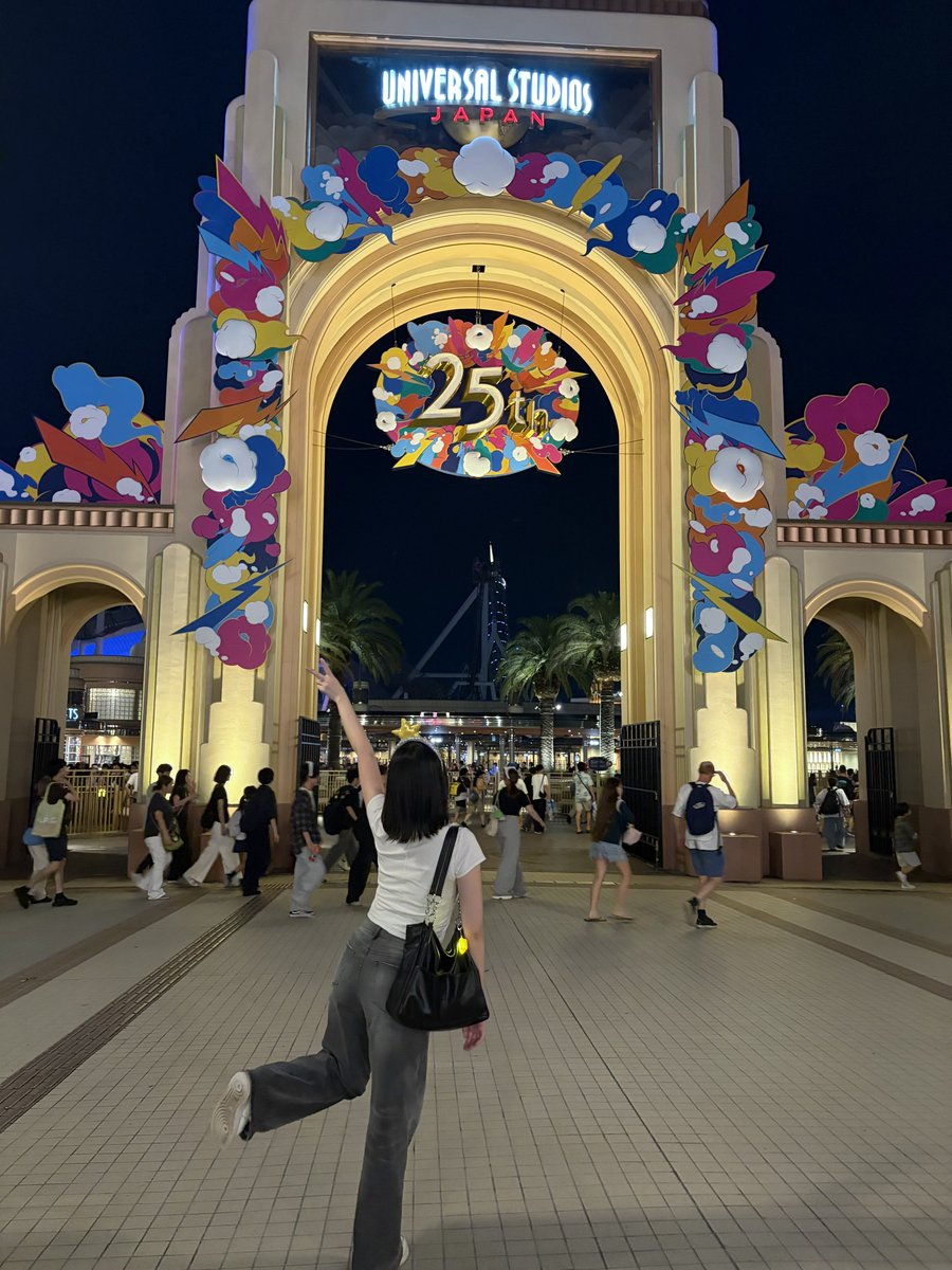 kp0590's tweet photo. ユニバ帰りにマーラータン食べに行ったらエレベーター降りて目の前にトゥバワールド‼️ https://t.co/VEUesli8Hp