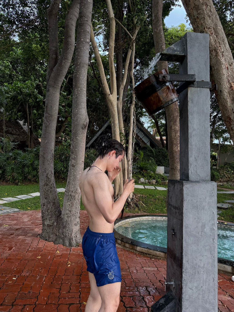pk_panpark's tweet photo. คิดอยู่สักพักว่าจะลงดีไหม555😂 https://t.co/Z1OHBIi6qa