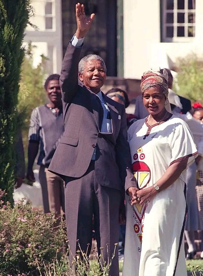 MVProJileka's tweet photo. Me, greeting people I don't know ndihamba nemedi https://t.co/EGWGKazoKC